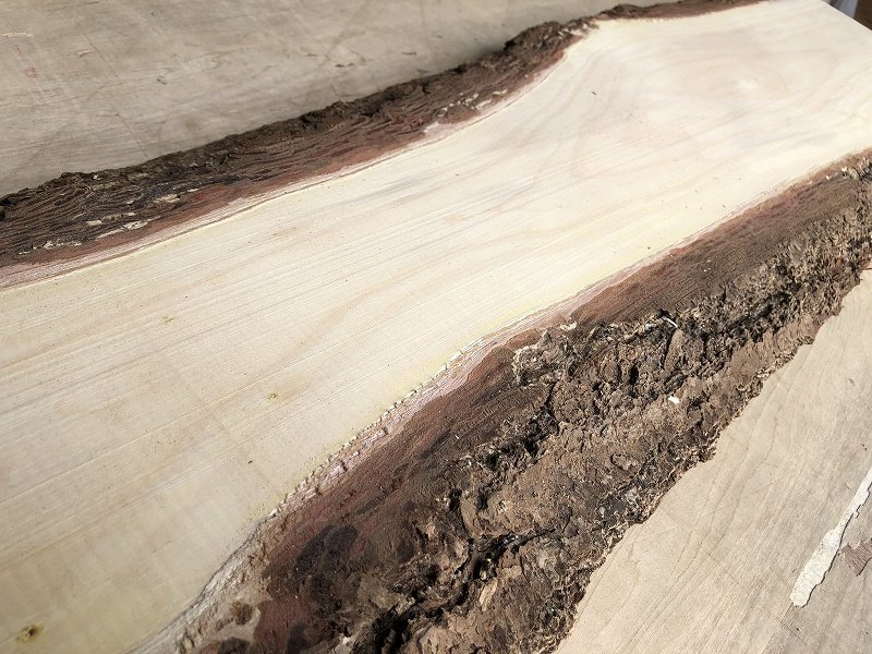 【EF110E】イエローポプラ 990×～285×35㎜ 一枚板 材料 天然木 無垢材 木材 希少材 乾燥材 銘木 木工 DIY《銘木登屋》_画像4