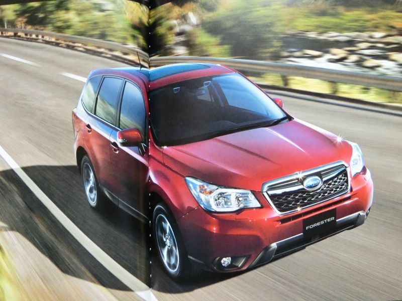 ★送料無料！即決！ ■スバル フォレスター（4代目前期 SJ系）◇2012年 全55ページ 美品♪ ◆ SUBARU FORESTER_画像4