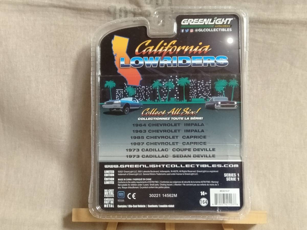 ■未開封■ GREENLIGHT 1/64 1973 CADILLAC SEDAN DEVILLE California LOWRIDERS グリーンライト_画像3