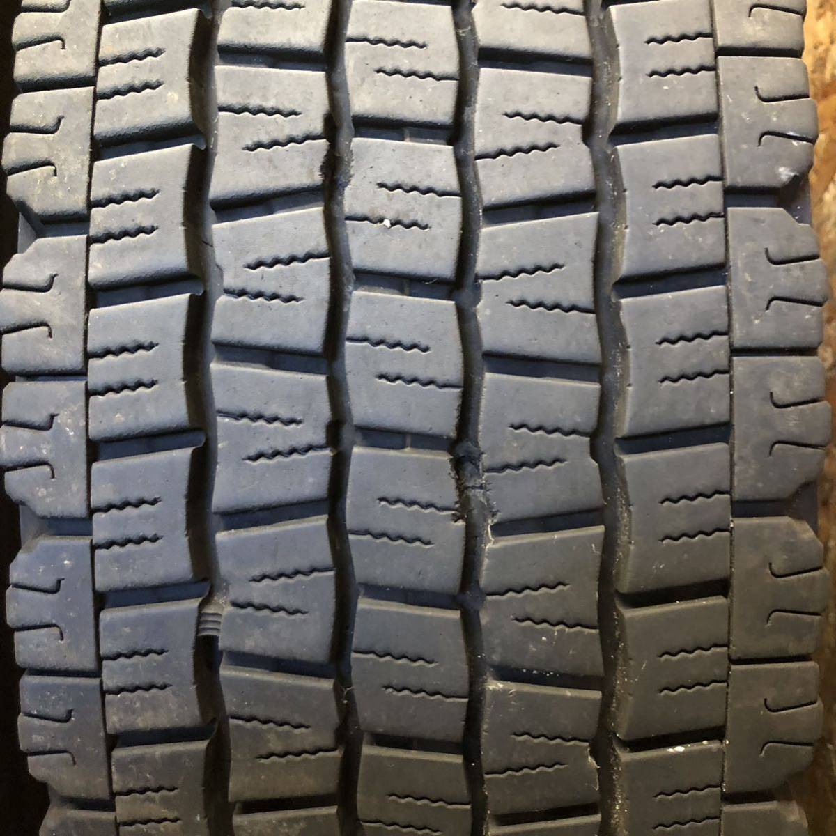 DUNLOP　DECTES　SP081　225/90R17.5　127/125L　極上バリ山5本価格　X-230　福岡　★引き取り大歓迎★21年製★早めの冬支度★即決品★_画像7