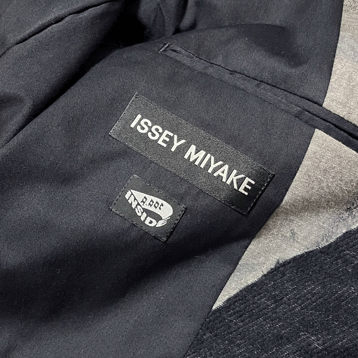 ISSEY MIYAKE 2010-2011A/W A-POC INSIDE ジャガード織りジャケット イッセイミヤケAPOC エイポック YOHJI YAMAMOTO PLEATS PLEASE