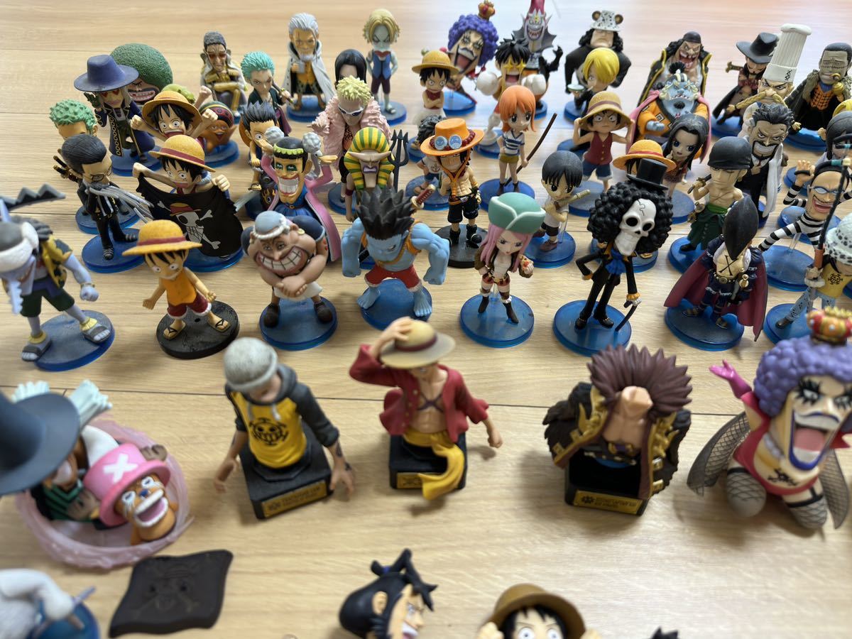 ワンピース ワールドコレクタブルフィギュア まとめて セット ワーコレ ONE PIECE 大量 フィギュア ルフィ ゾロ シャンクス サンジ_画像4