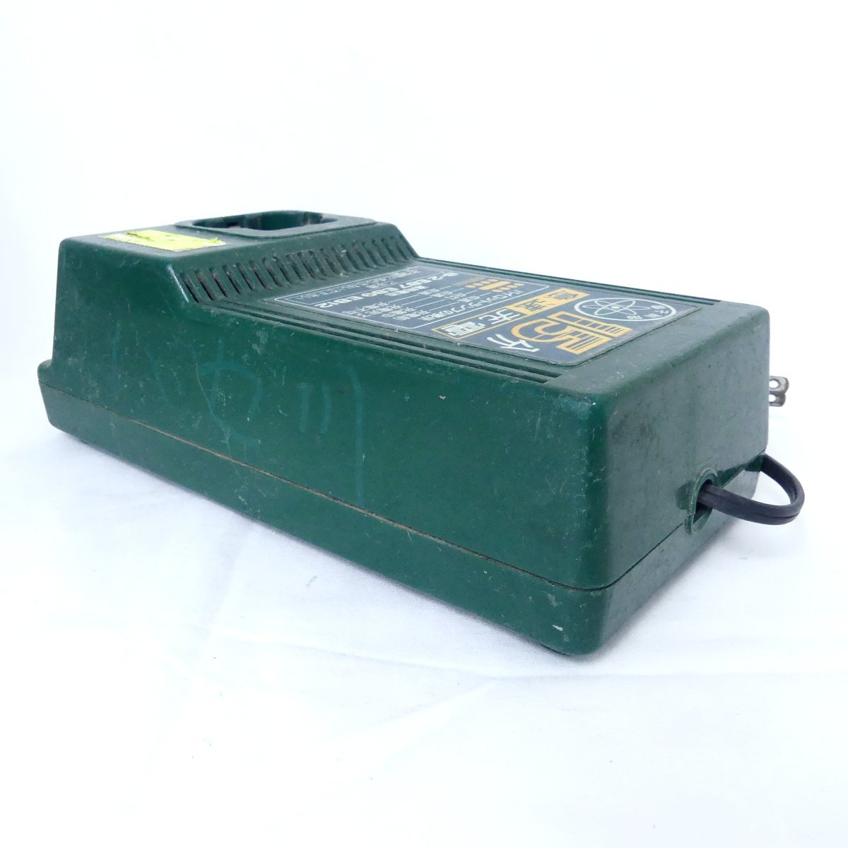 【1円】日立 UC12YA 急速充電器 適用電池：B-2,EB7,EB9,EB12 通電のみ確認 USED /2311C_画像3