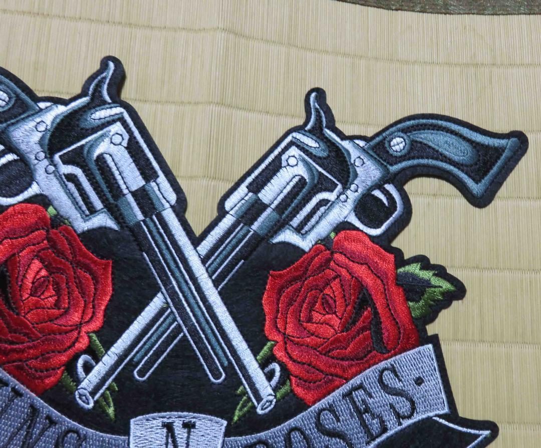特大■2丁拳銃二輪薔薇◆新品☆バラ ガンズ・アンド・ローゼズ アメリカ Guns n Rosesアメリカ ハードロック・バンド 刺繍ワッペン激渋の画像6