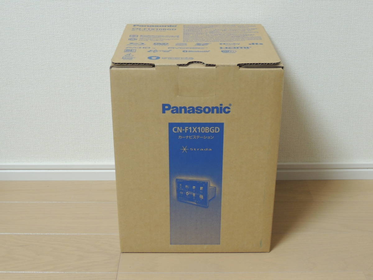 在庫２台 送料無料 未使用新品 Panasonic パナソニック Strada ストラーダ CN-F1X10BGD 10V型大画面 カーナビ ブルーレイ対応 有機EL_未使用新品です。