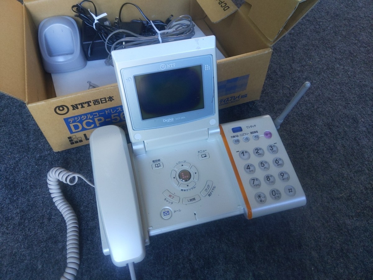 NTT ナンバーディスプレイ対応 電話機（本体）DCP-560L 子機なし（充電器有）　_画像1
