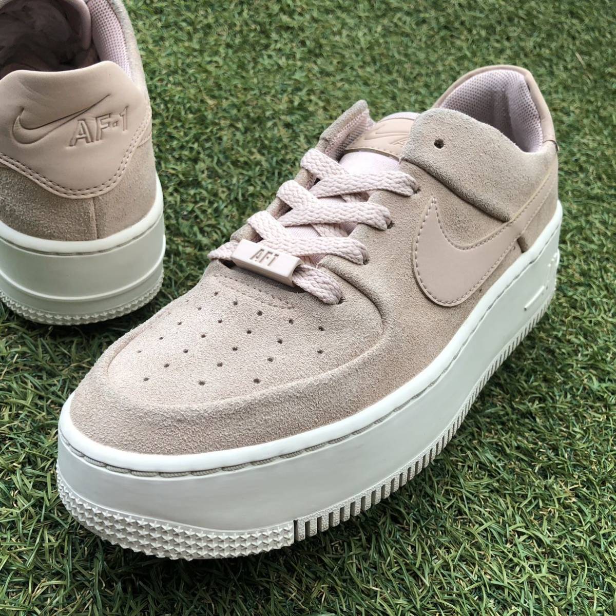 美品24.5 NIKE AIR FORCE 1 SAGE LOW ナイキ エアフォース ワン ロー HW430_画像2