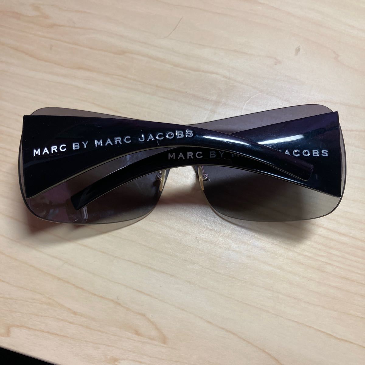 マークジェイコブス　サングラス　MMJ005 0RZSVK メガネ　アイウェア　MARC BY MARC JACOBS レディース　メンズ　used_画像2