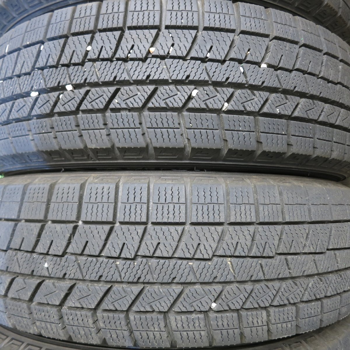 [送料無料]バリ溝！20年！9.5分以上★スタッドレス 165/70R14 ダンロップ ウインターマックス 03 アクア ヴィッツ パッソ 等★3051202Hスタ_画像9