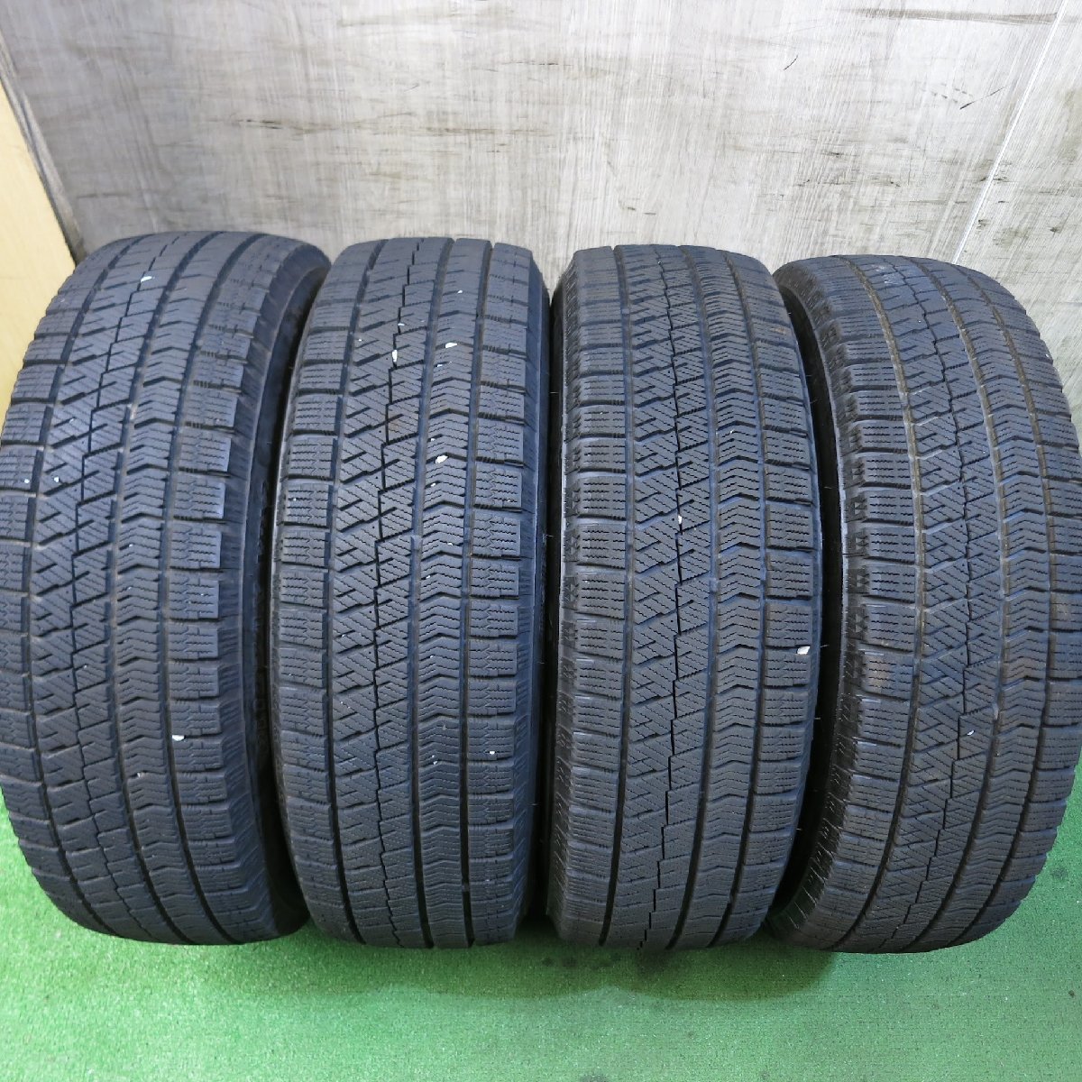 [送料無料]バリ溝！9分★スタッドレス 185/65R15 ブリヂストン ブリザック VRX2 ECO FORME エコフォルム 15インチ PCD100/4H★3061301Hス_画像10