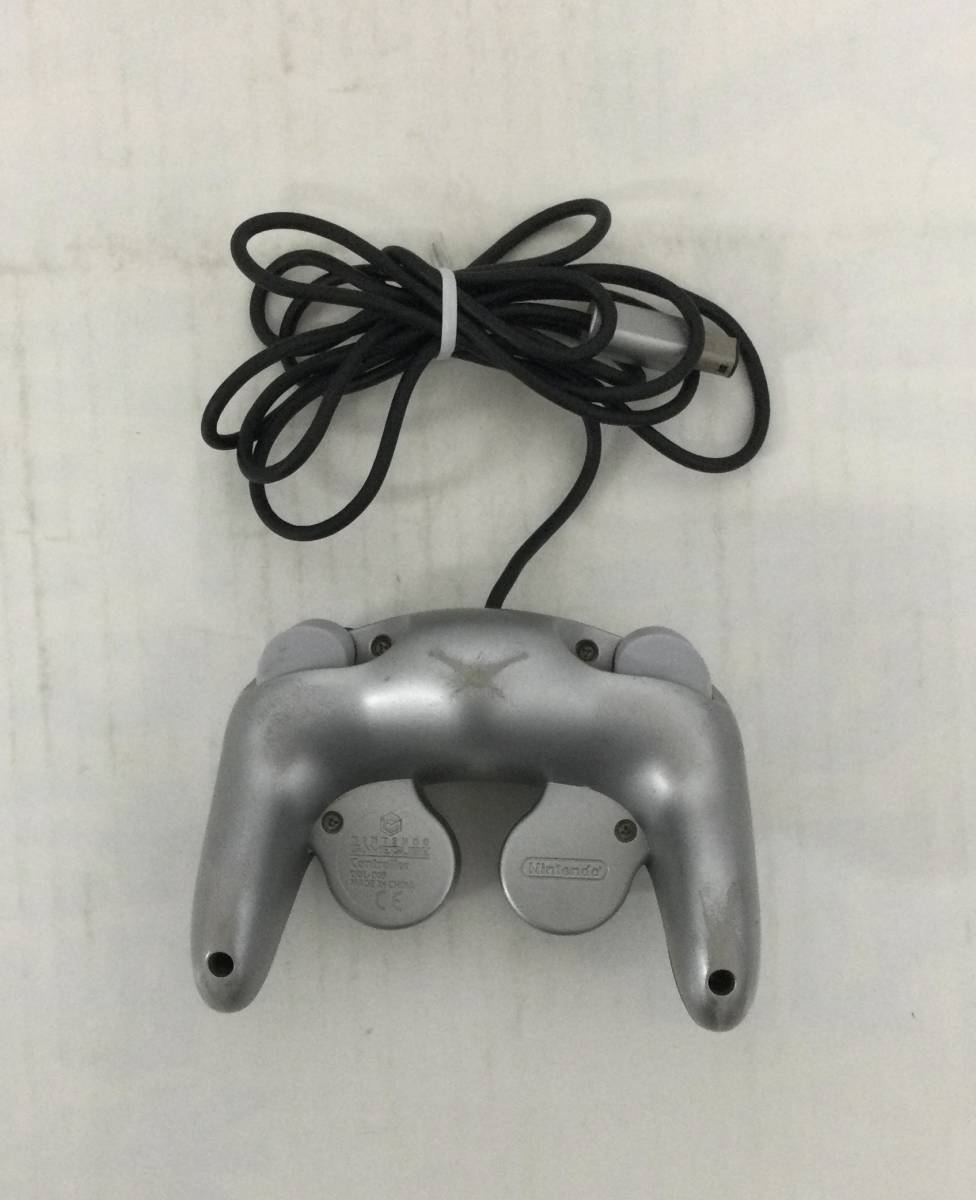 23GC-001 nintendo Nintendo Game Cube GC controller silver use impression equipped Jog part scratch equipped 