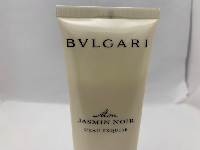 ☆ 1000円スタート☆ BVLGARI　ブルガリ モン　ジャスミンノワール　オー　エキスキーズ　 ボディミルク 100ml　総重量　約109g　◆20608_画像2