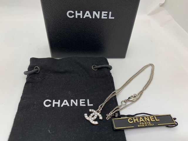 ☆1円セール☆ CHANEL シャネル ココマーク ラインストーン ネックレス ペンダント アクセサリー レディース シルバー系　◆20889_画像1