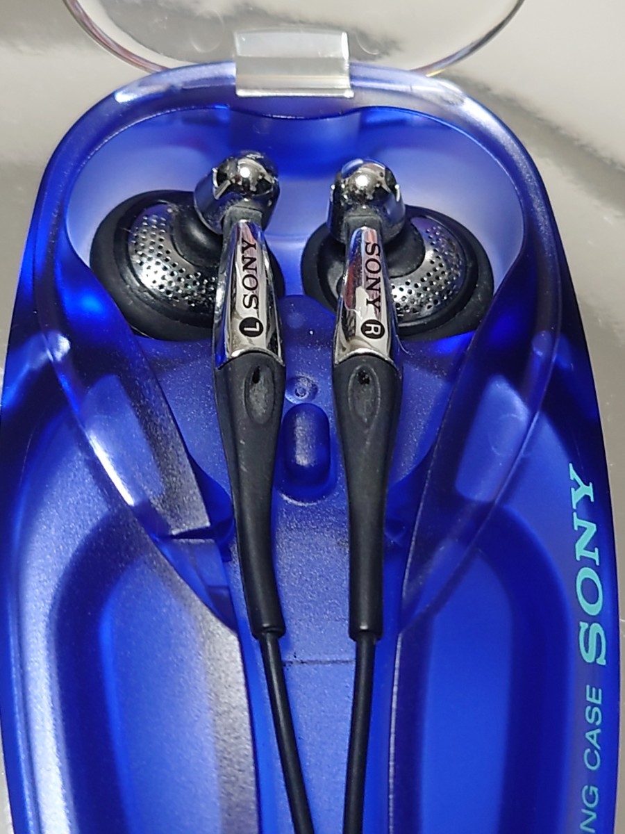 即決! SONY(ソニー)ステレオイヤーレシーバー「MDR-E888」Made 即決! SONY(ソニー)ステレオイヤーレシーバー「MDR-E888」Made