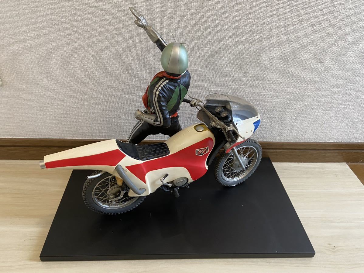 中古　レインボー造型企画 RMW 1/5 仮面ライダー新1号&新サイクロン号　現状品_画像6