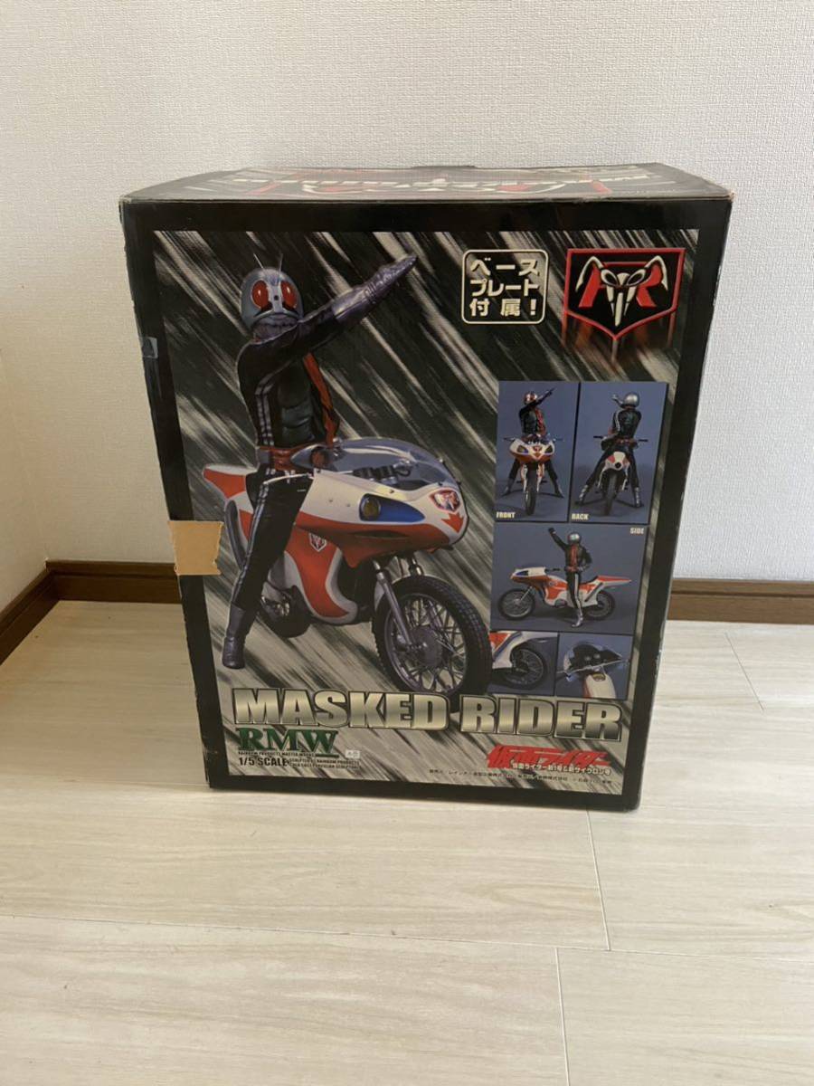 中古　レインボー造型企画 RMW 1/5 仮面ライダー新1号&新サイクロン号　現状品_画像1