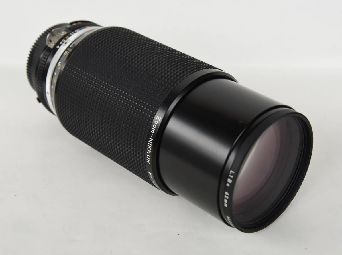 ニコン　Nikon FE シルバー（№4090870）＆ Ai-S Zoom Nikkor レンズ (35-105mm + 80-200mm) ※カメラ・レンズとも動作確認済みです_画像9