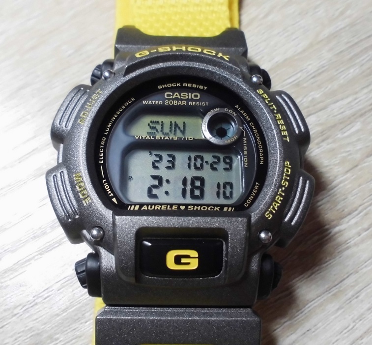 未使用展示 カシオ Gショック DW-8800AB-9T アニエスb限定 イエロー 黄色 CASIO G-SHOCK agnes b イッヌ 犬とハート 少数限定_アニエスベー限定！