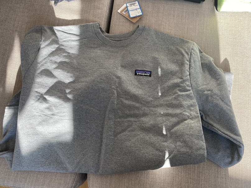 【新品未使用】Patagonia パタゴニア スウェット トレーナー プルオーバー メンズ　P-6 LABEL UPRISAL CREW SWEATSHIRT　Ｌサイズ_画像1