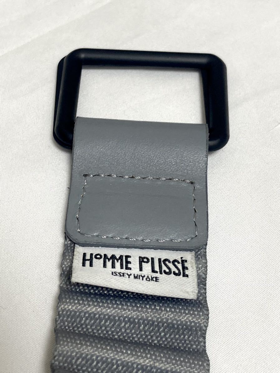 オムプリッセ　イッセイミヤケ　HOMME PLISSE issey miyake プリーツ　ベルト　グレー　メンズ　ユニセックス 服飾小物　ポリエステル