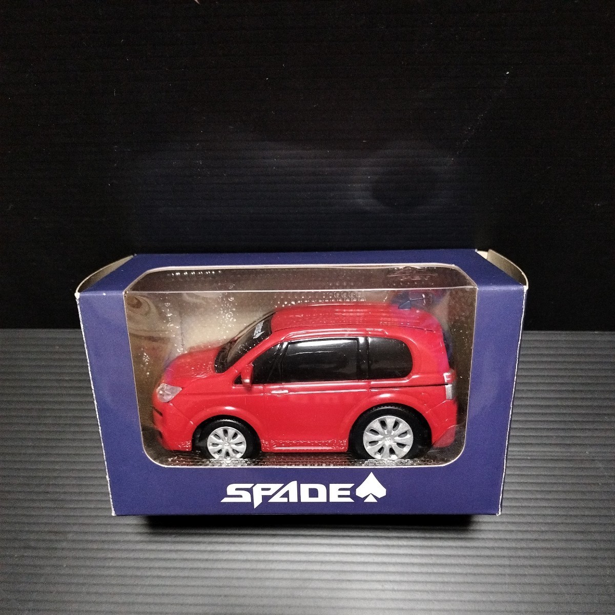 プルバックカー「TOYOTA スペイド」SPADE トヨタ ミニカー 赤系 レッド プルバック｜Yahoo!フリマ（旧PayPayフリマ）