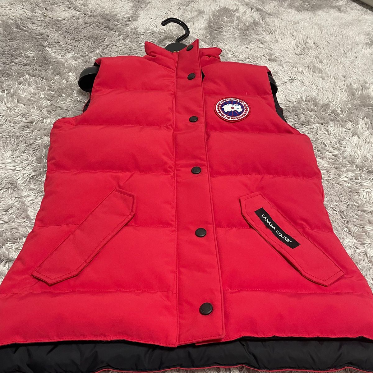 極美品]CANADA GOOSE カナダグース ダウンベスト-