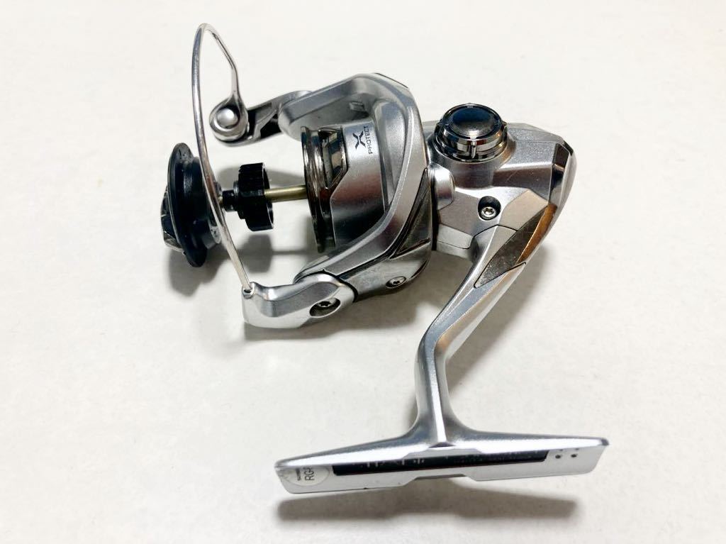 SHIMANO シマノ 19STRADIC ストラディックC2000HGS本体 中古美品_画像4