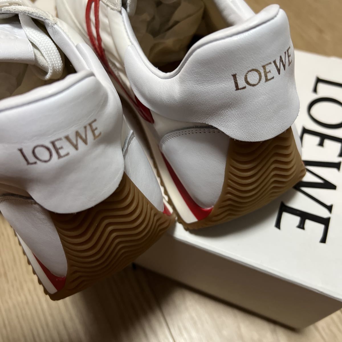 最終価格　人気色　ホワイト　確実正規品　新品　LOEWE ロエベフロー　ランナー　Flow レザー　スニーカー　43 28.5cm_画像6