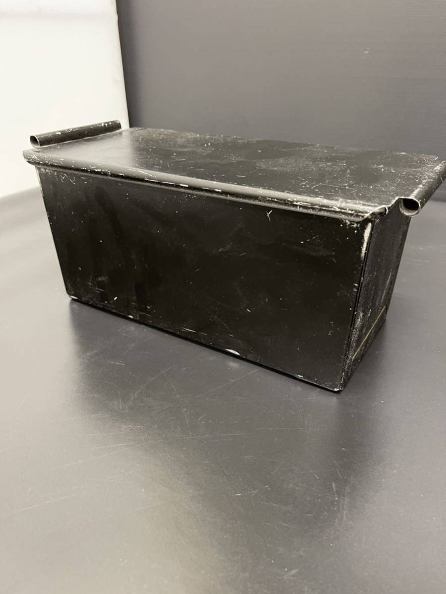 【中古】●複数在庫あり●①業務用 2斤 12.5×25cm パン型 焼き型 食パン 10個セット まとめて 厨房 蓋付き ブラック_画像5