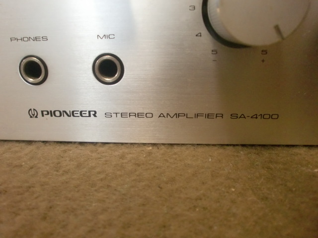 Pioneer [パイオニア] アンプ SA-4100 STEREO AMPLIFIER　電源入ります　電気赤く点灯_画像6