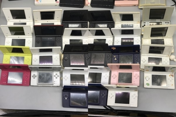 OK8268○DS 本体 50台 まとめ/Nintnedo/任天堂/DS/DS lite/DSi/UTL-001 ×5/TWL-001 ×11/USG-001 ×27/NTR-00 ×7 【未確認】同梱不可_画像9