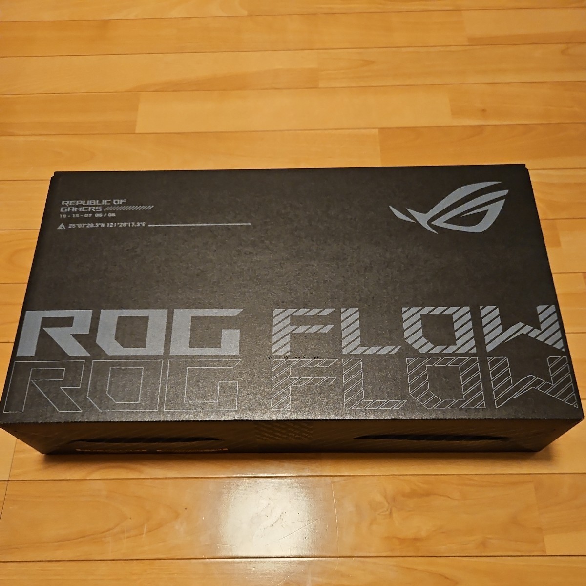 ★送料無料★ROG Flow Z13 (2023) GZ301GZ301VV-I9R4060★充放電回数27回★美品★キーボード未使用_画像2