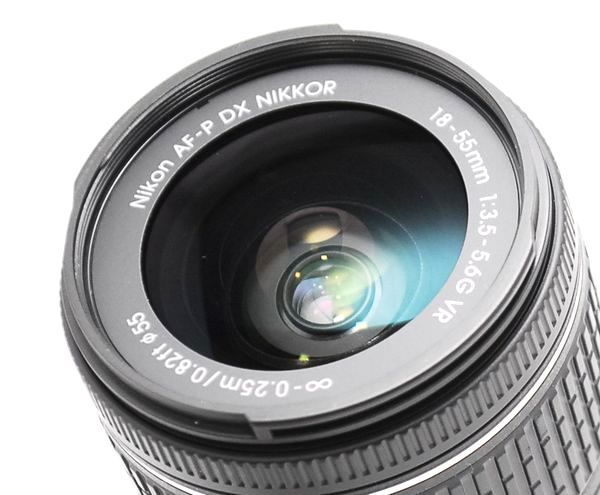 【超美品 6128ショット・SDカード付き】Nikon ニコン D5600 AF-P 18-55mm VR_画像3