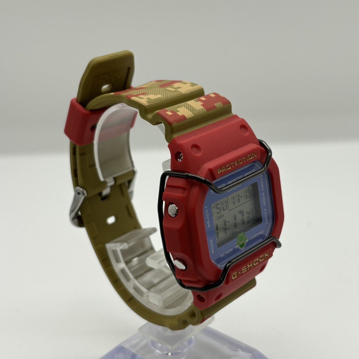 【中古品 】G-SHOCK ジーショック スーパーマリオコラボ DW-5600SMB-4JR 箱付属 電池駆動_画像3