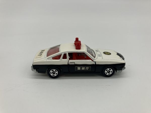 W1-631 当時物 レトロ トミカ 黒箱 トミー TOMICA ミニカー 保管品 日本製 No.45 マツダ コスモスポーツ パトカー_画像3