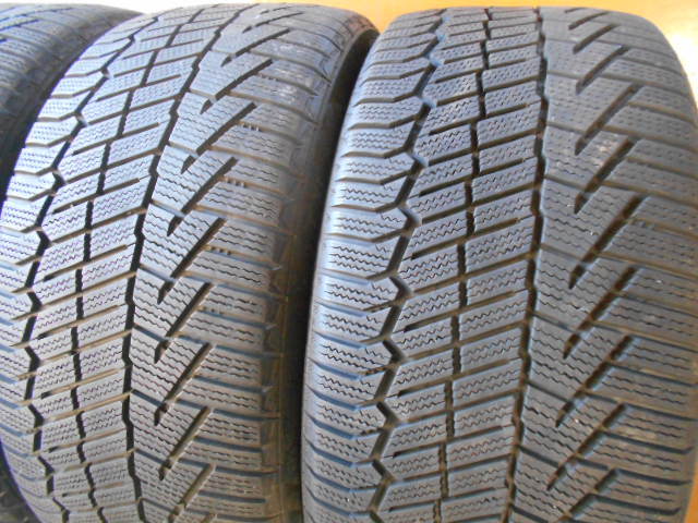 A4358 コンチネンタル North Contact NC6 255/40R19 4本セット バリ山 2020年製タイヤ スタッドレス_画像3