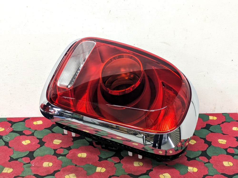 極美品 BMW MINI F60 ミニ クロスオーバー 純正 LED 9477155 02 9477156 02 テールライト 左右セット_画像5