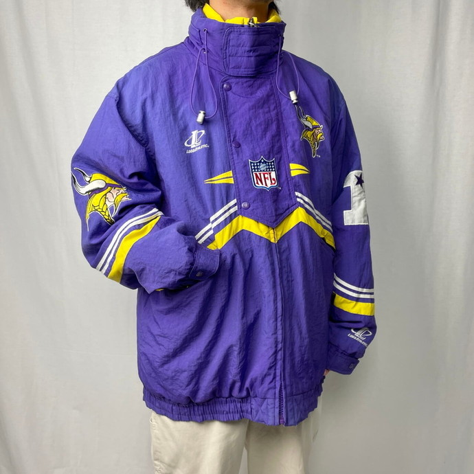90年代 NFL PRO LINE LOGO ATHLETIC 中綿 ナイロンジャケット ミネソタ・ヴァイキングス チームロゴ刺繍 メンズXL相当_画像1
