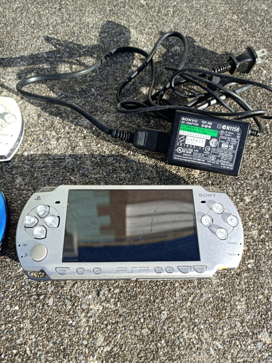 PSP　3000番　２台　2000番　1台　ジャンク　バッテリー無し　SONY PSP本体_画像3