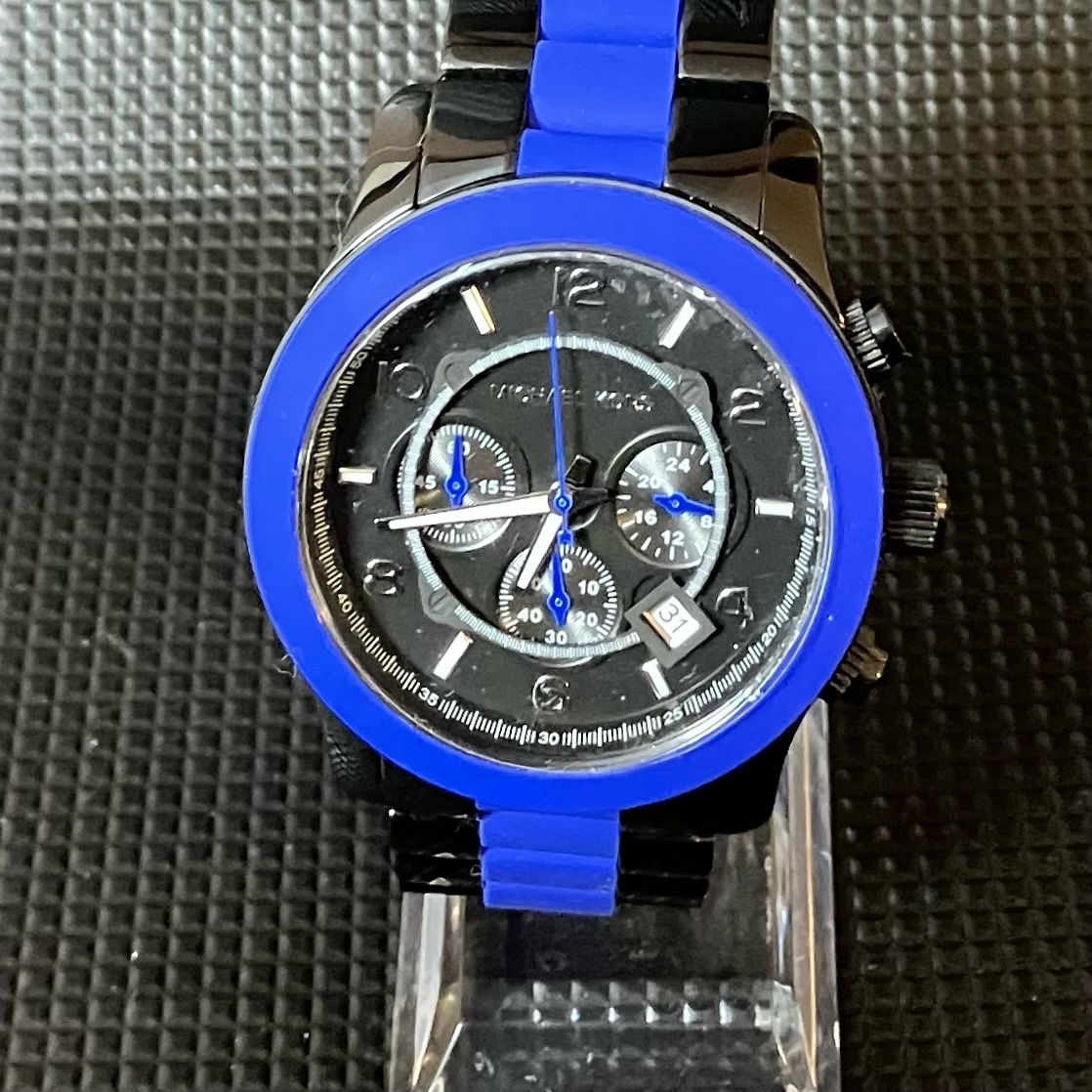 新品未使用 ◆マイケルコース◆ メンズ腕時計 MK-8756 クロノグラフ ブラック ブルー MICHAEL KORS_画像3