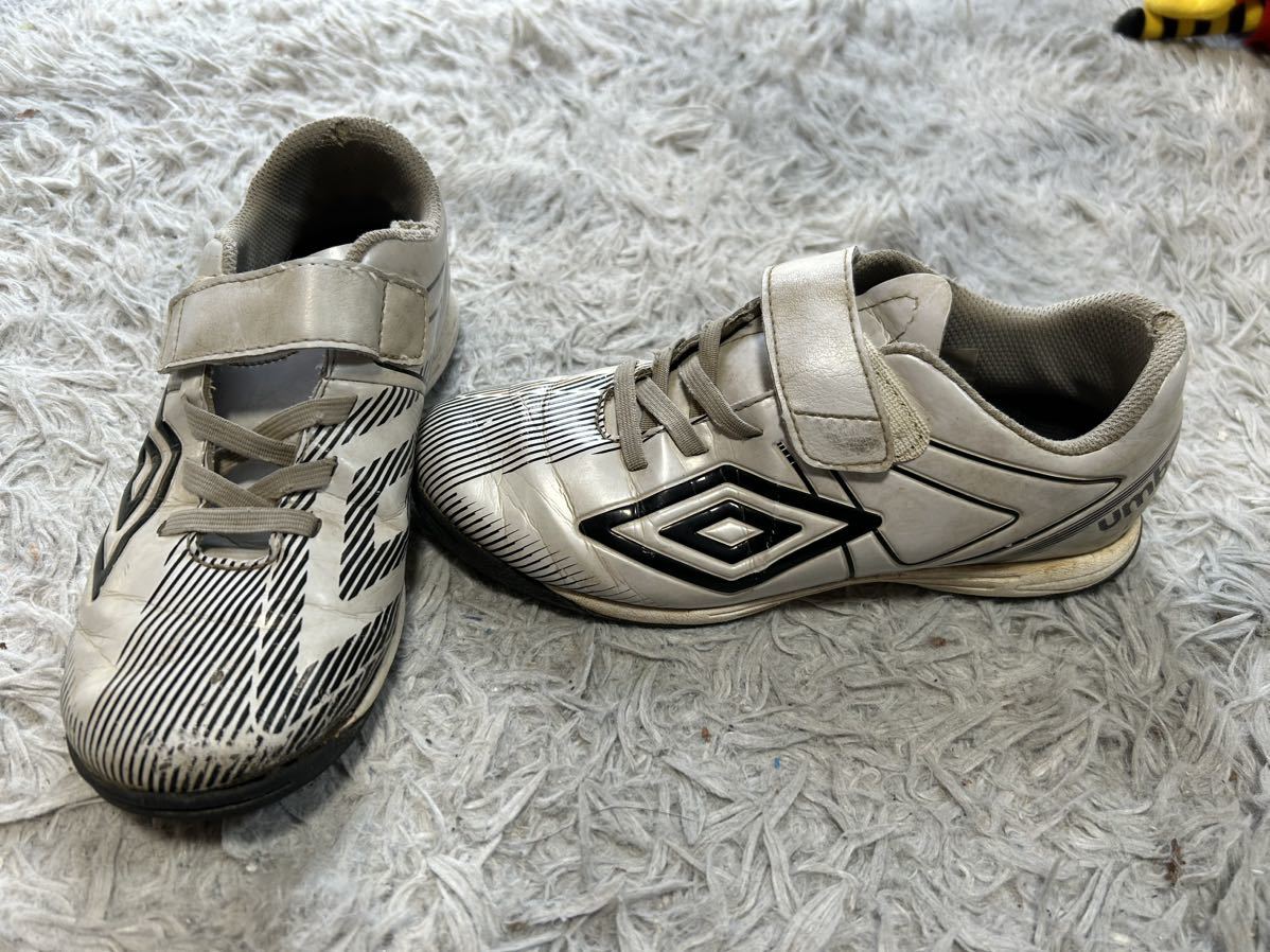 Ambro Training Shoe Soccer Treche 21cm