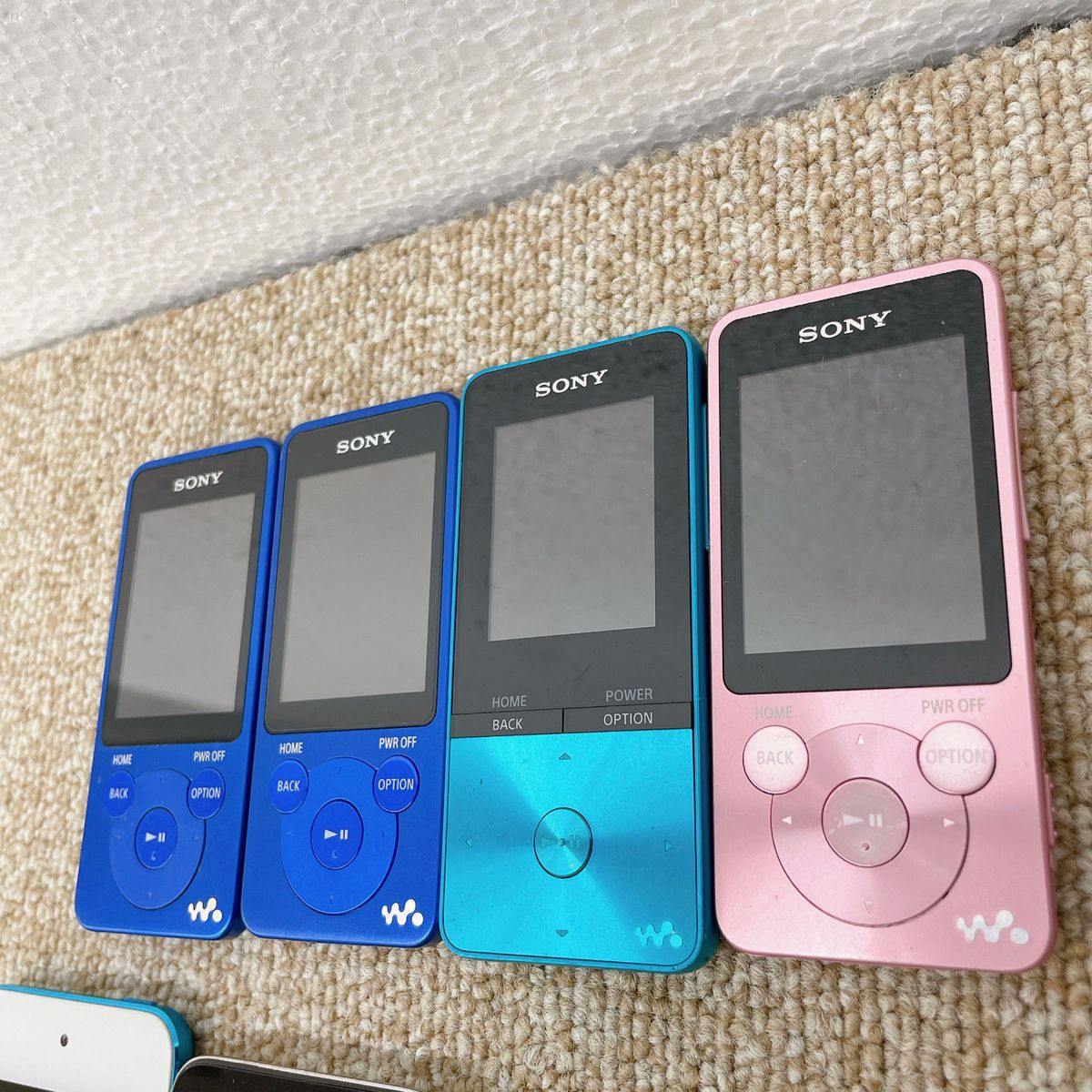 Apple iPod 4点 / SONY WALKMAN 4点 全8点まとめ売|Yahoo Apple iPod 4点 / SONY WALKMAN 4点 全8点まとめ売|Yahoo