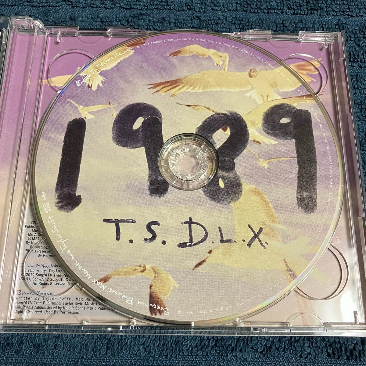 【セル版】「テイラー・スウィフト / 1989 デラックス・エディション」 国内盤 カード付きCD+DVD 2枚組 POCS-24009 Taylor Swift_画像4