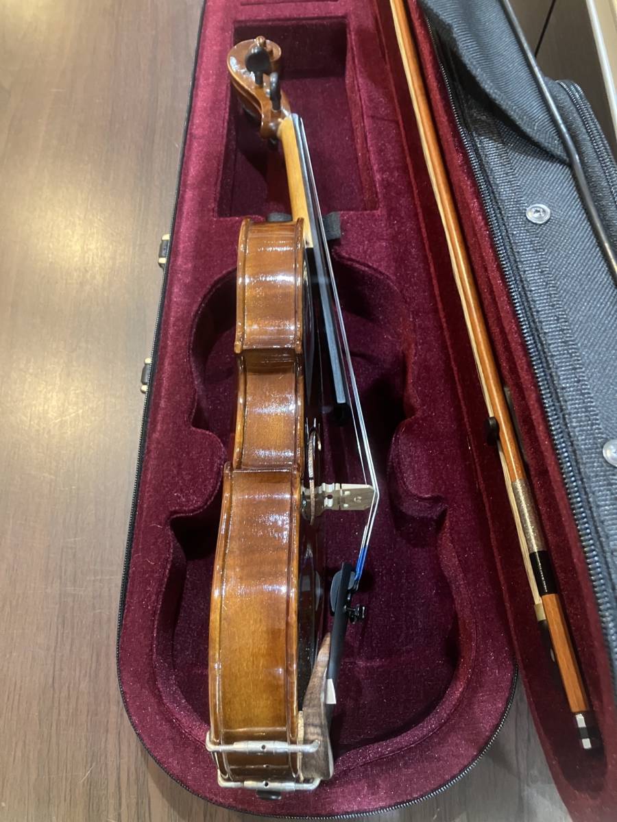 バイオリン【楽器店出品】チェコ製 Antonius Stradivarius. Cremonensis ラベル 　1/2サイズ　完全整備済！オークション限定特別価格！_画像6