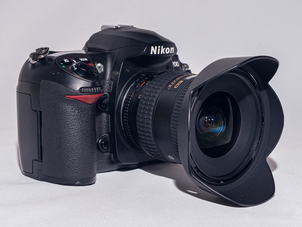Nikon D200 / Ai AF Zoom Nikkor ED 18-35mm F3.5-4.5D IF-ED　セット_画像1