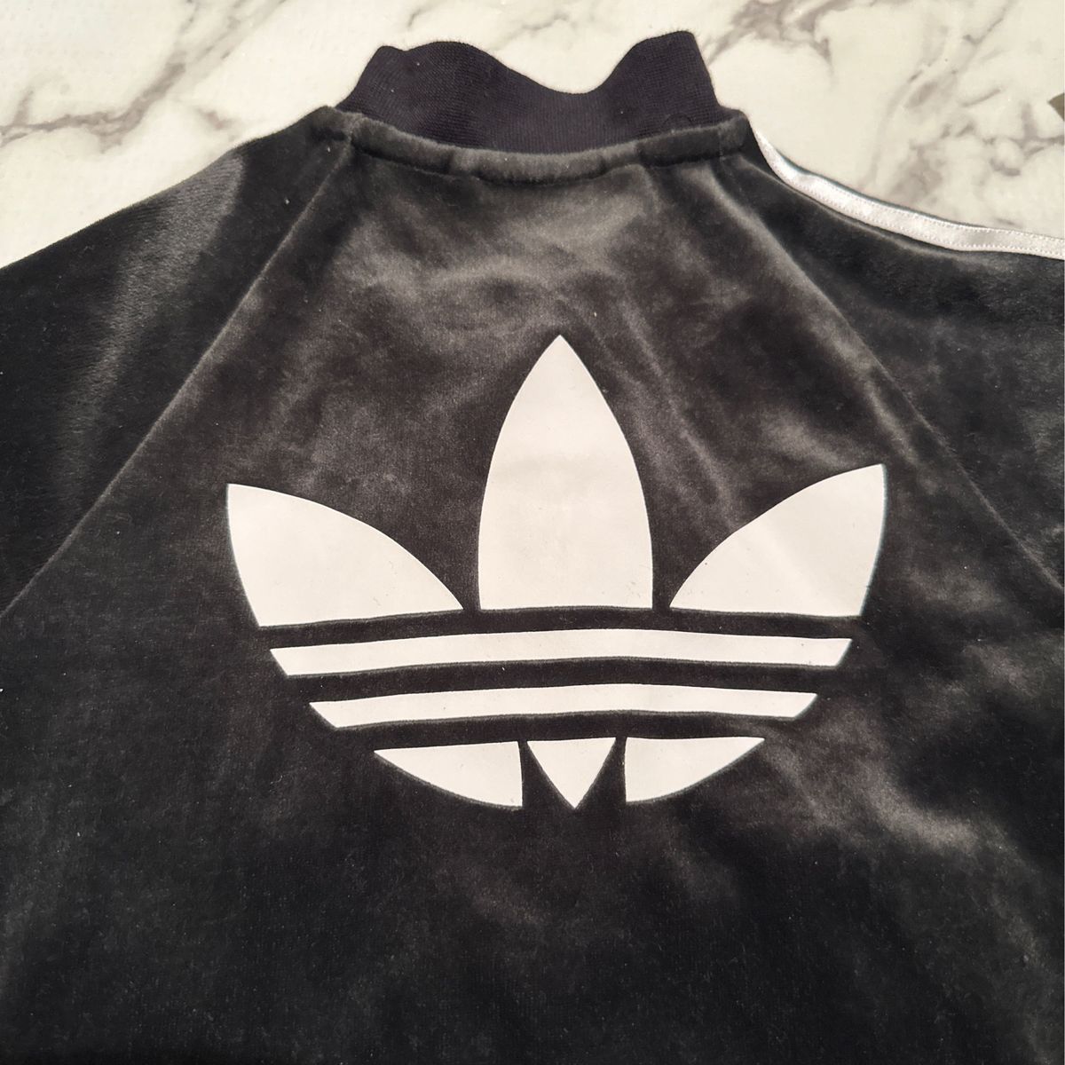 adidas ベロア セットアップ|Yahoo!フリマ(旧PayPayフリマ) adidas ベロア セットアップ|Yahoo!フリマ(旧PayPayフリマ)