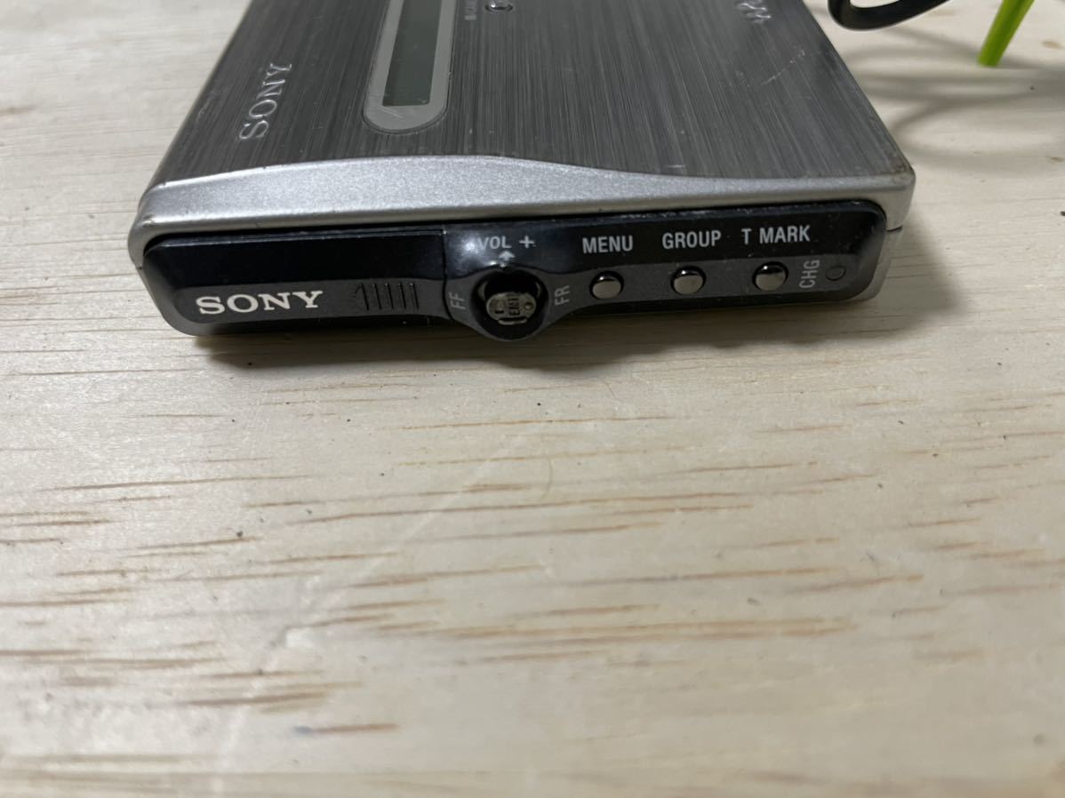 SONY WALKMAN MZ-NH1 ソニー ウォークマン ポータブル　MD レコーダー　_画像2