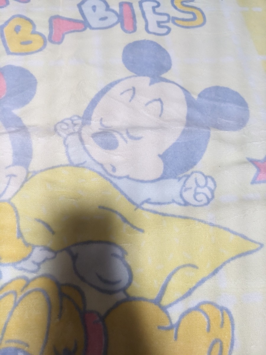 ディズニー　赤ちゃん　　DISNEY　BABIES 掛け布団。_画像2