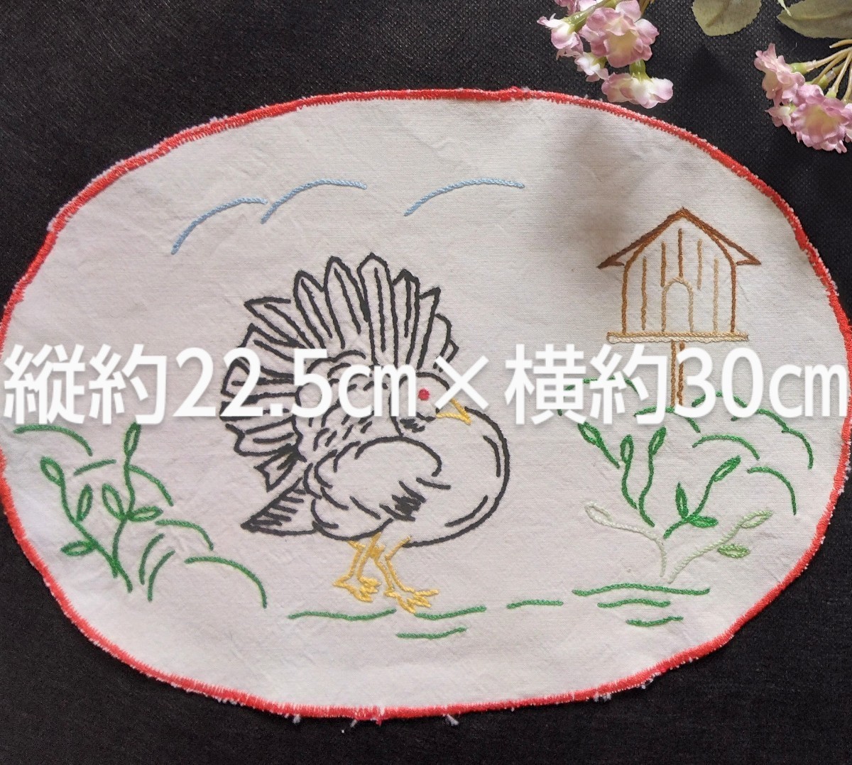 sale　2枚セット　フランス　骨董市　ブロカント　麻生地に手刺繍を施した可愛いオーバル形ドイリー_画像7