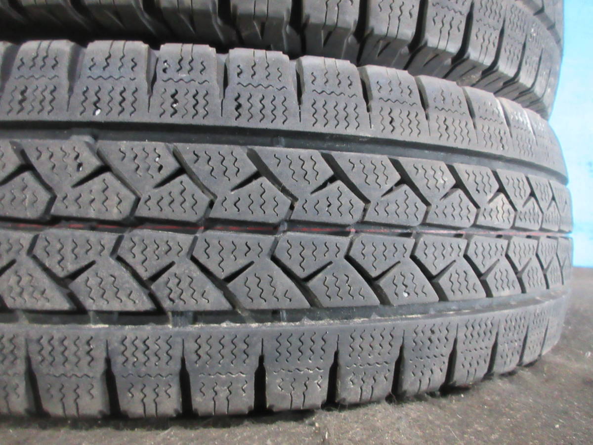 2021年製 冬 スタッドレス BRIDGESTONE BLIZZAK VL1 195/80R15 107/105LLT 4本 №06416D 室内保管 ハイエース キャラバン NV350 ボンゴ_画像7